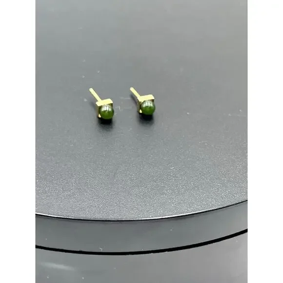 Designer Signed‎ 14k Yellow Gold Green Round Ball Stud Pierced Earrings
